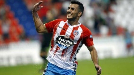 Joselu se recupera de su lesión en Huelva y espera encontrar equipo en un par de meses