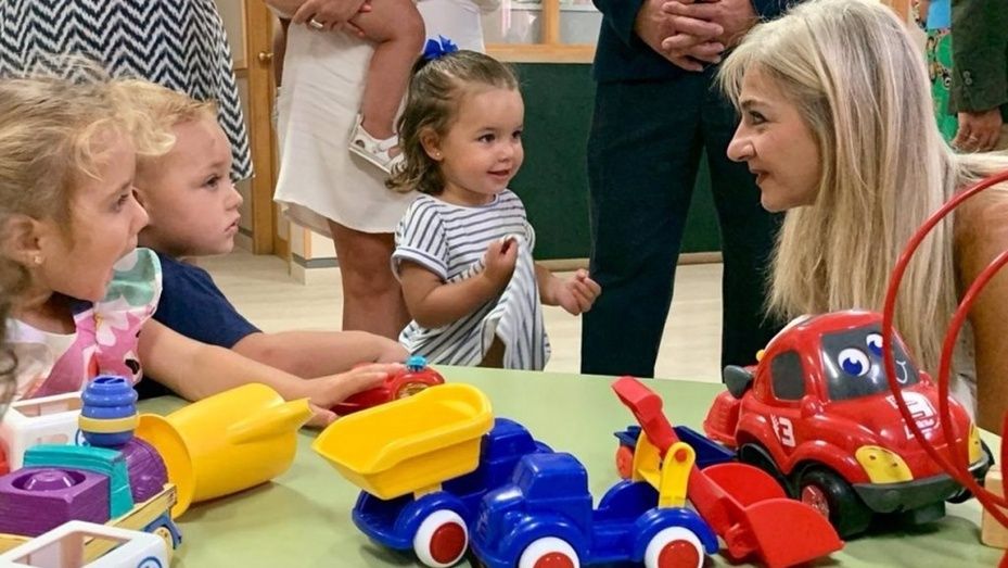 El curso escolar en Huelva arranca con 76 menores de tres años más que en 2021