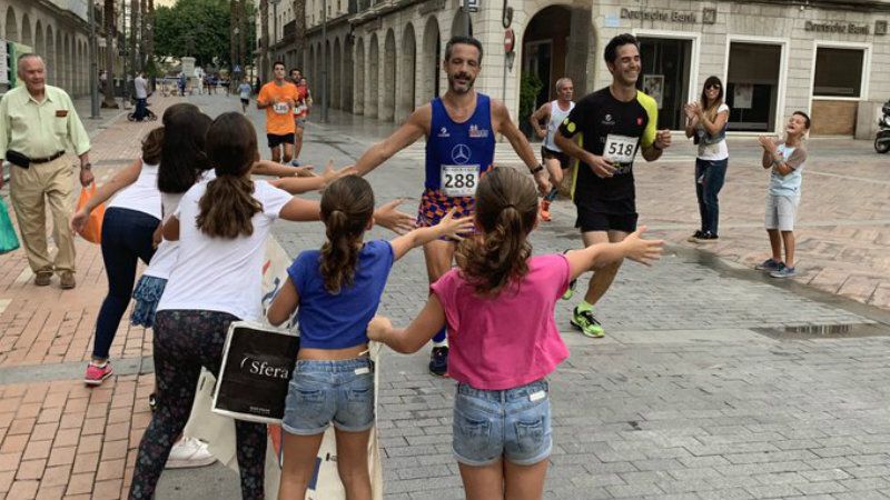 Adrián Andivia y Rocío Espada vuelan en la XXXIII Vuelta a Huelva