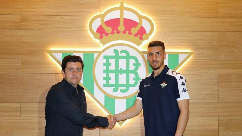 El meta lepero Dani Rebollo renueva con el Betis hasta el año 2022