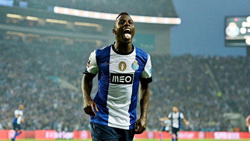 El exrecreativista Silvestre Varela jugará a sus 34 años en el Os Belenenses
