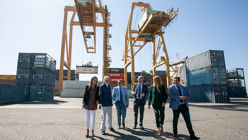 Junta y Puerto se unen para potenciar su papel como nodo clave de la red andaluza