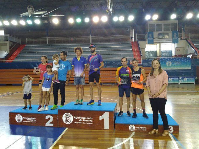 Adrián Andivia y Rocío Espada vuelan en la XXXIII Vuelta a Huelva