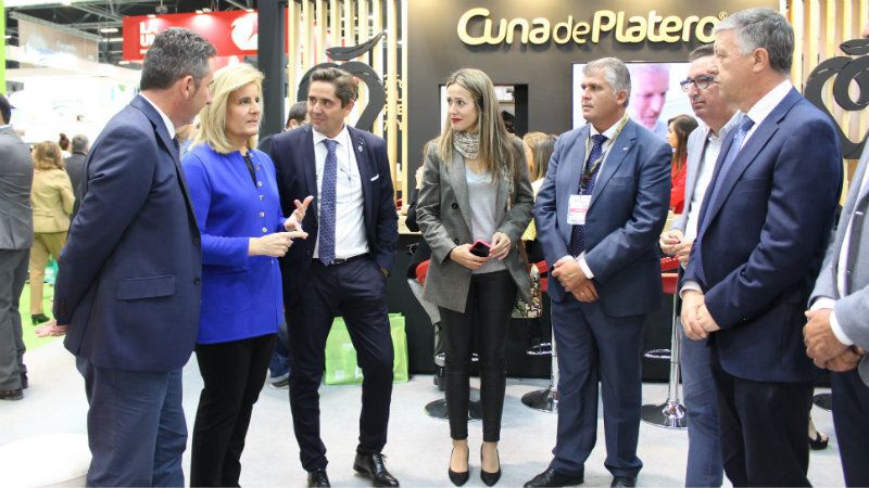 La Junta muestra su apoyo a las empresas onubenses que participan en Fruit Attraction