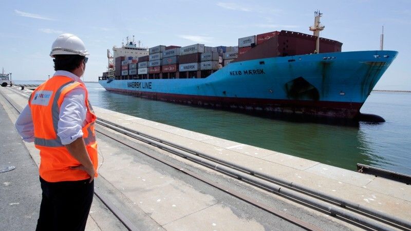 El Puerto de Huelva conectará con cualquier destino del mundo de la mano de la naviera Maersk