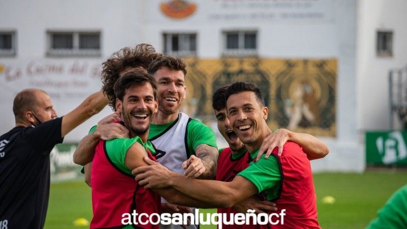 Marc Caballé busca resucitar en el Atlético Sanluqueño