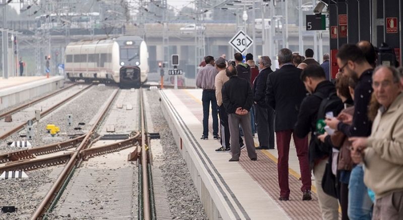 Los PGE contemplan diez millones a la 'renovación' de la línea férrea Huelva-Sevilla
