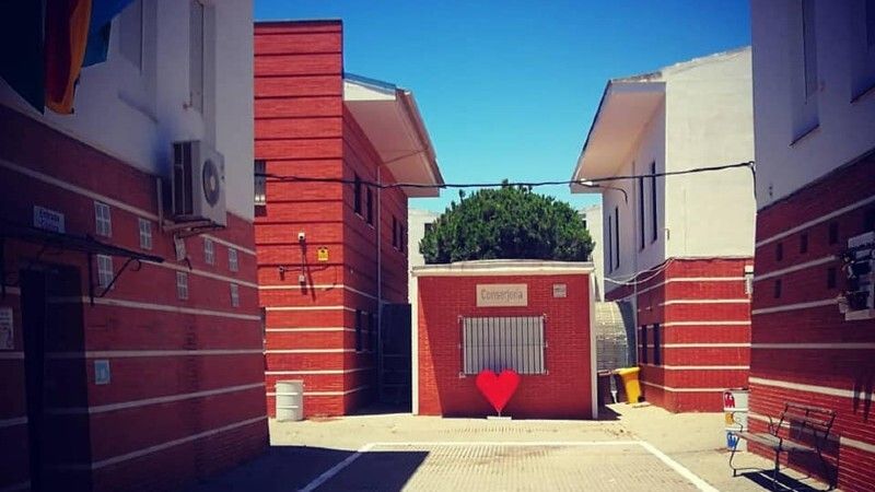 Una alumna golpea con brutalidad a la directora del IES Saltés de Punta Umbría y le estampa la cabeza contra un mueble