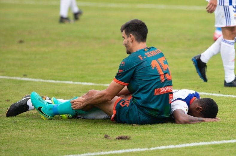 A la lona con el primer golpe (0-1)