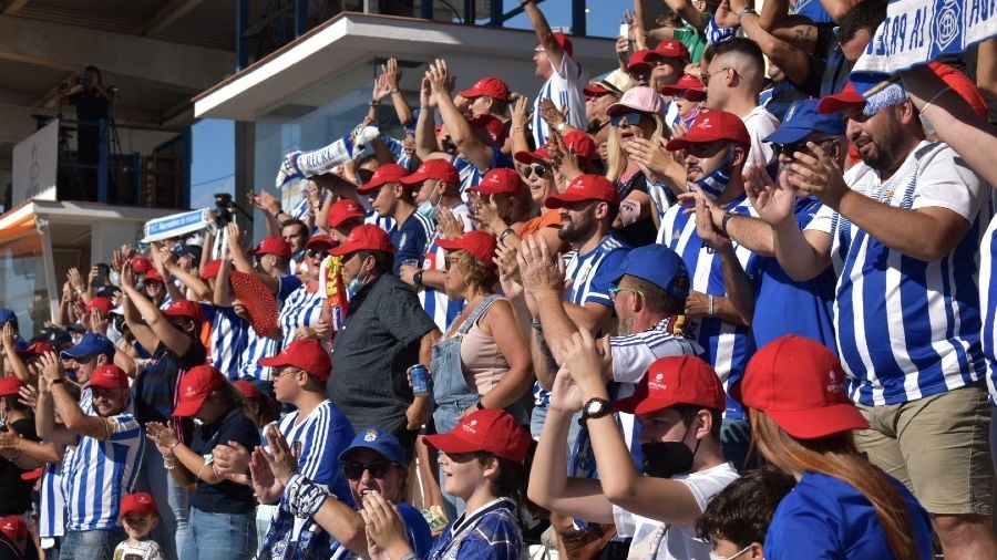 La afición del Recre se lo pasó en grande gracias al Antoniano