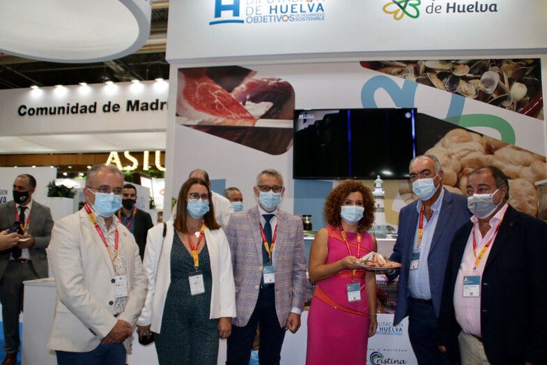 Una veintena de empresas onubenses se promocionan en el Salón Gourmets de Madrid