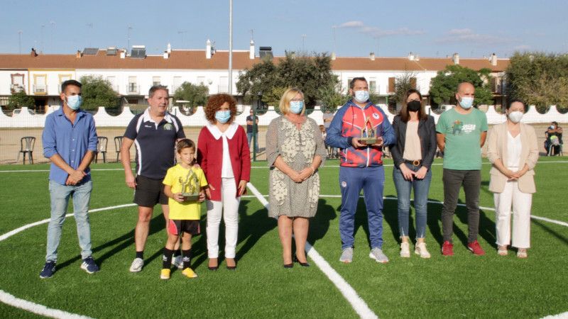 El Rocío cuenta con un nuevo campo de fútbol 5 en el Polideportivo Municipal