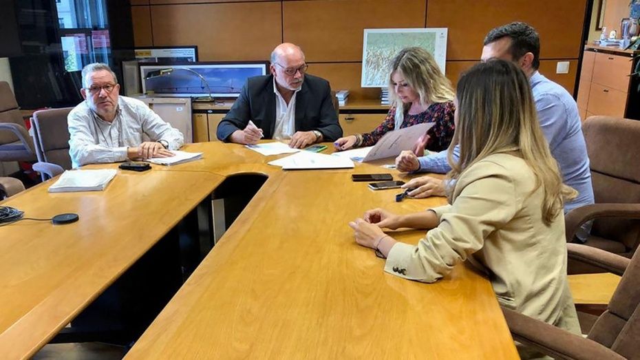 La alcaldesa de San Juan del Puerto presenta sus proyectos en el Ministerio de Transportes, Movilidad y Agencia Urbana