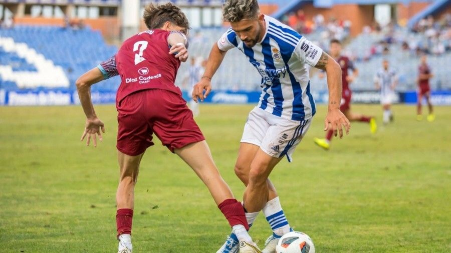 El Recre ya conoce el horario de su visita al filial del Granada y no jugará en los Cármenes