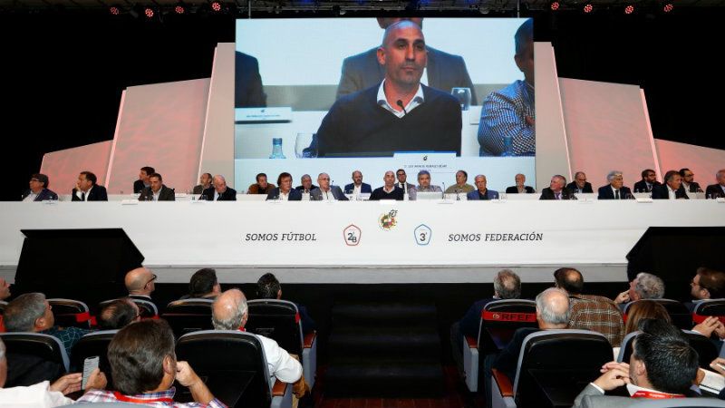 La RFEF pone en marcha un aumento histórico de ingresos para los clubes de Segunda B y Tercera División
