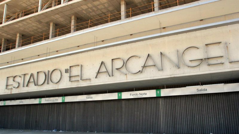 La Guardia Civil registra el estadio del Córdoba y la casa de su presidente, Jesús León