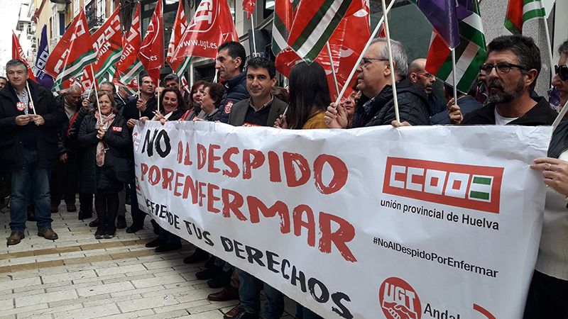 Huelva se suma a las concentraciones contra el despido por enfermar