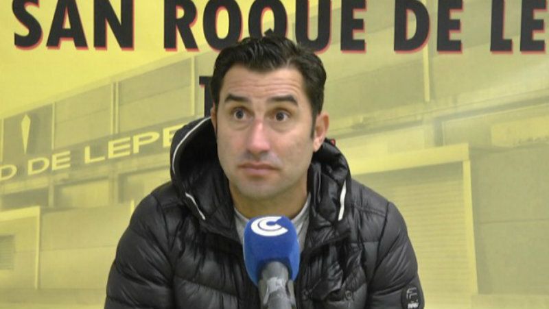 El técnico del San Roque espera un fichaje de calidad para suplir el adiós de Carrascosa