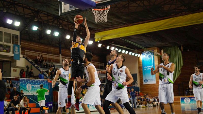 White y Toledo conducen al Huelva a su cuarta victoria (79-69)