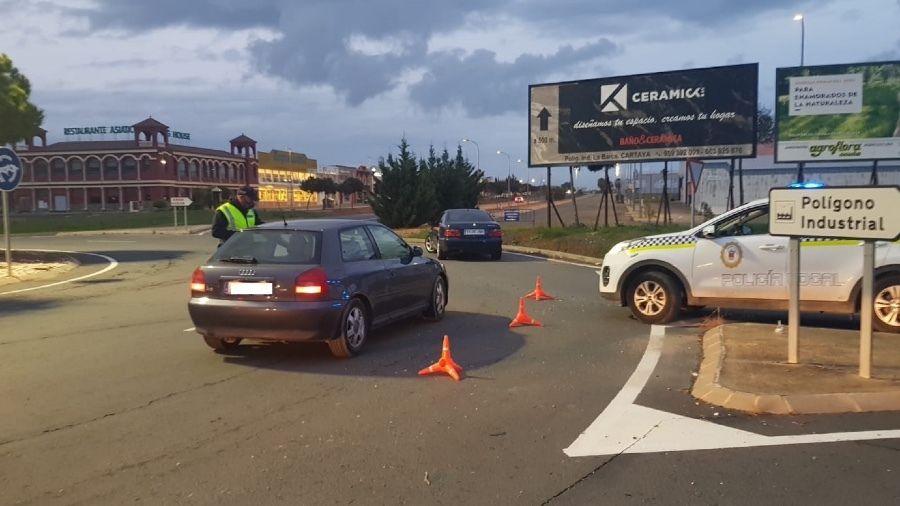 26 denuncias en Cartaya por romper el cierre perimetral, el toque de queda y no usar mascarillas