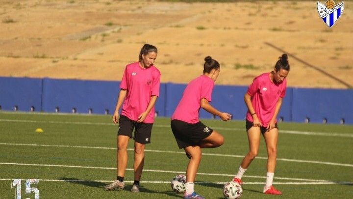 Jenny Benítez avisa: 'El Éibar está por encima nuestra por méritos propios'
