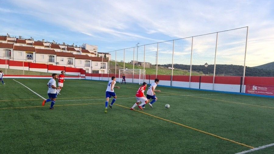 Tablas en el Aroche-Cartaya y derrota del Atlético Onubense