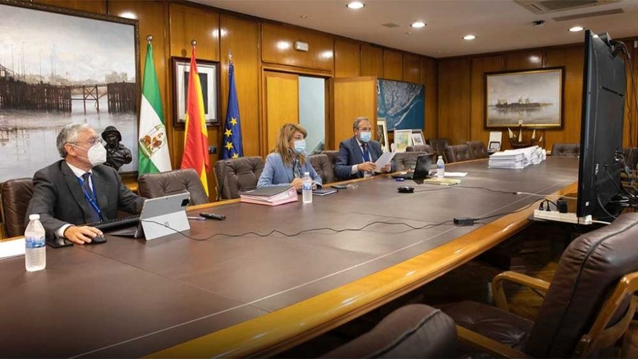 Huelva, segundo puerto español que más crece en tráfico de mercancía general y en carga rodada