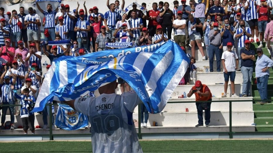 Chendo, un ejemplo dentro y fuera del campo