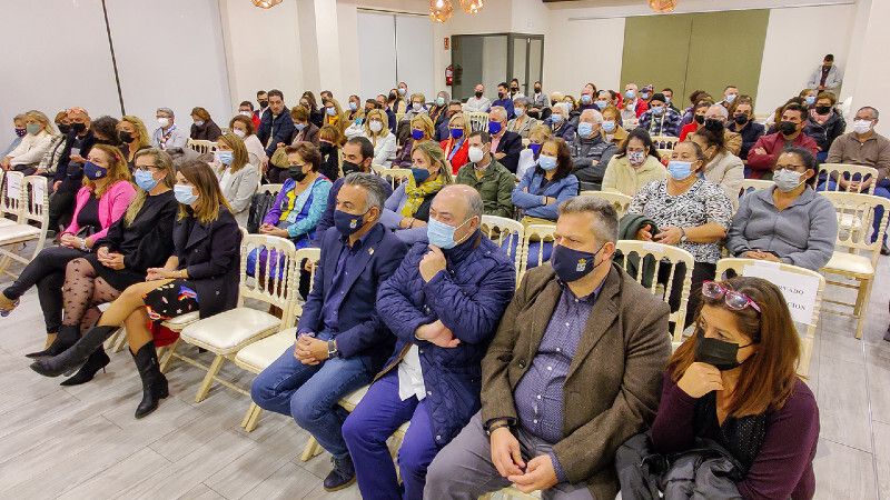Isla Cristina presenta su tradicional calendario solidario para la defensa de personas con discapacidad