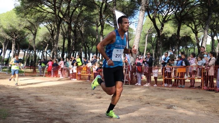 Emilio Martín y Miriam Gómez se imponen en el Cross Pinares de Cartaya