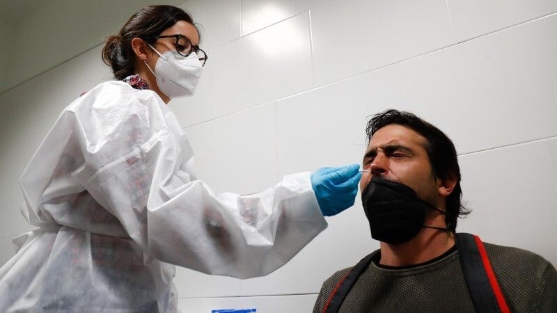 Huelva suma 80 nuevos contagios y mantiene a 24 pacientes hospitalizados con Covid