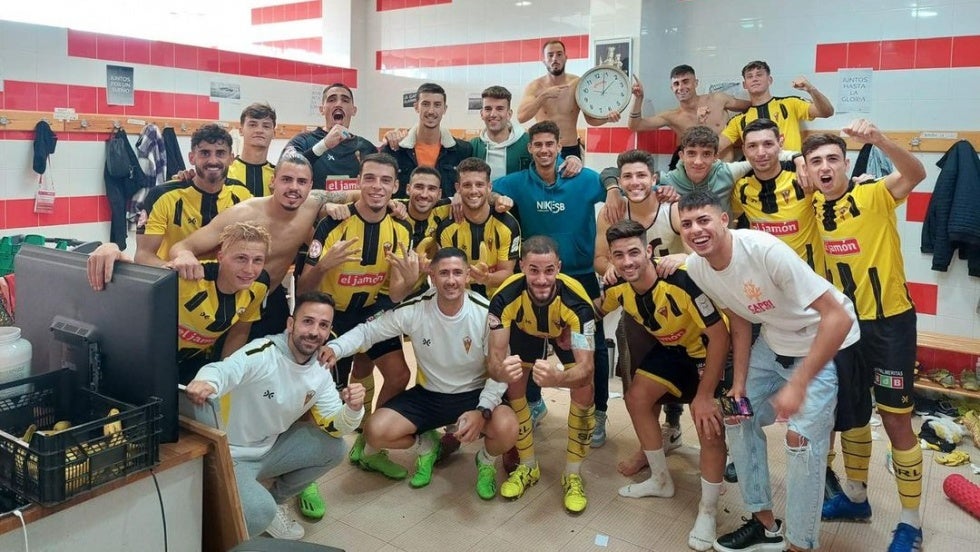 ¿Cómo les va al Recre y al San Roque en la clasificación?