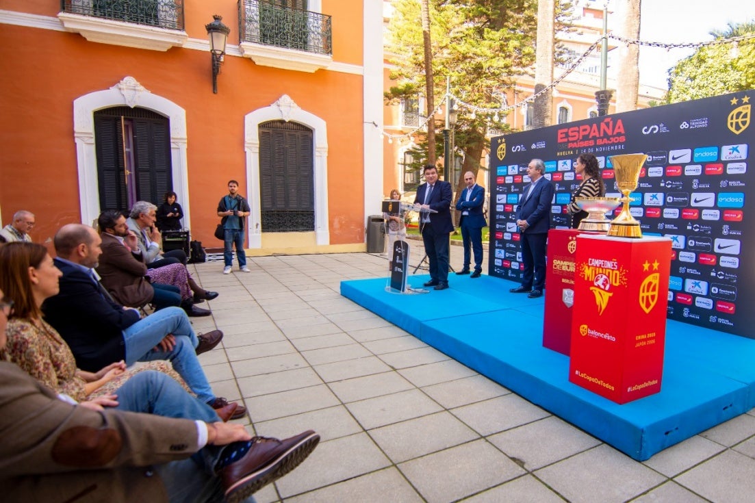 Huelva ya vive con 'orgullo y felicidad' el partido del lunes de la España de Sergio Scariolo