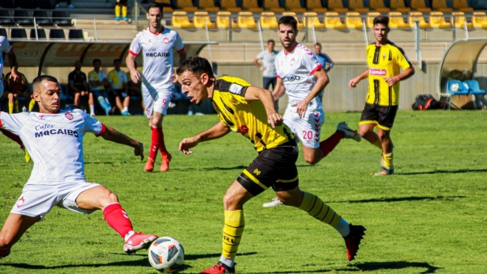 El San Roque se sacude la crisis goleando al Utrera (3-0)