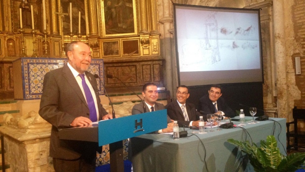 Luto oficial en Moguer por el exalcalde Paco Díaz Olivares