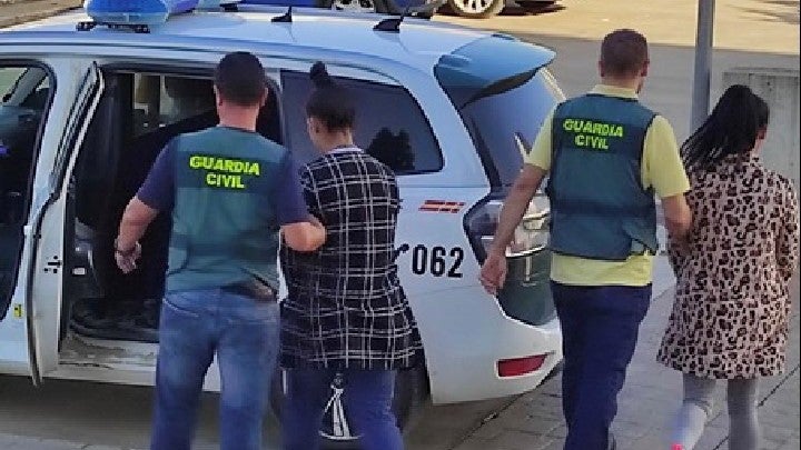 Detenidas dos carteristas tras una oleada de robos a mayores en mercadillos del Condado