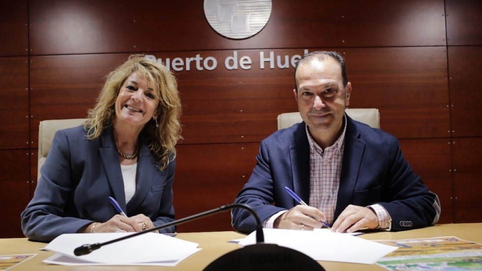 El Puerto de Huelva colabora con la primera peregrinación de El Rocío a Santiago