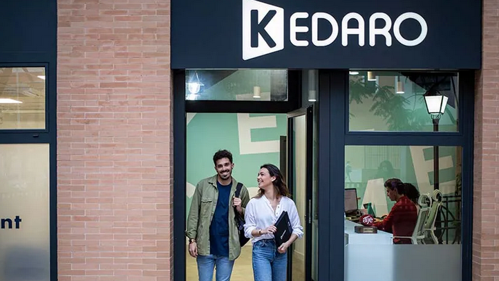 Kedaro precisa incorporar de forma inmediata nuevo/a jefe/a de Recepción