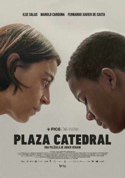‘Plaza Catedral’, cuando dos personas rompen la “barrera” de las diferencias sociales