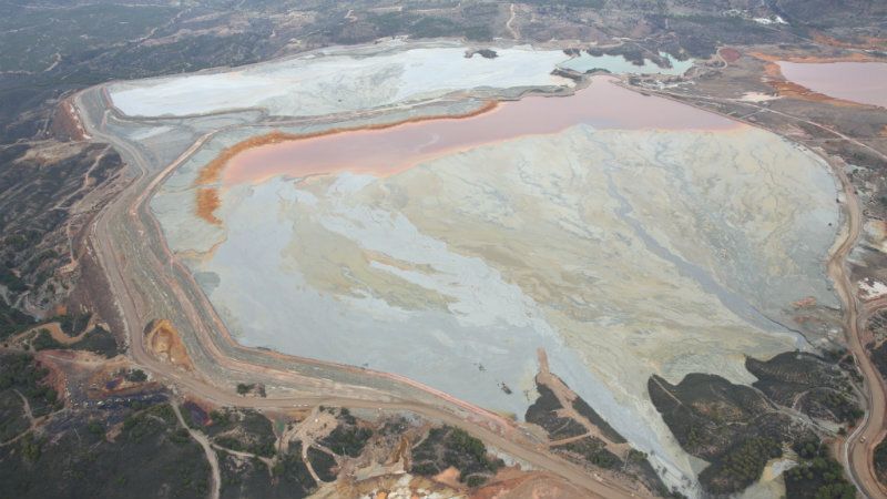 Ecologistas en Acción alerta del riesgo de rotura y vertidos incontrolados en las balsas de Atalaya Riotinto Minera