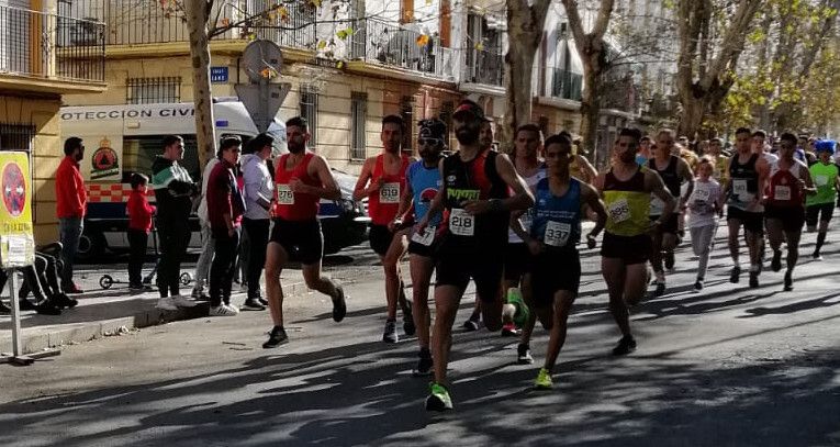 Adrián Andivia y Marta Corazón triunfan en una multitudinaria y festiva décima San Silvestre