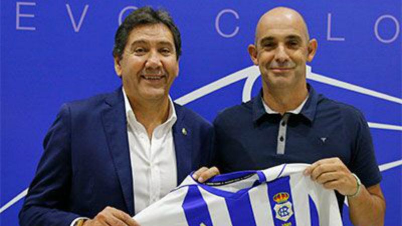 Zambrano zanja el debate: 'Monteagudo se va a sentar en el banquillo esta semana'