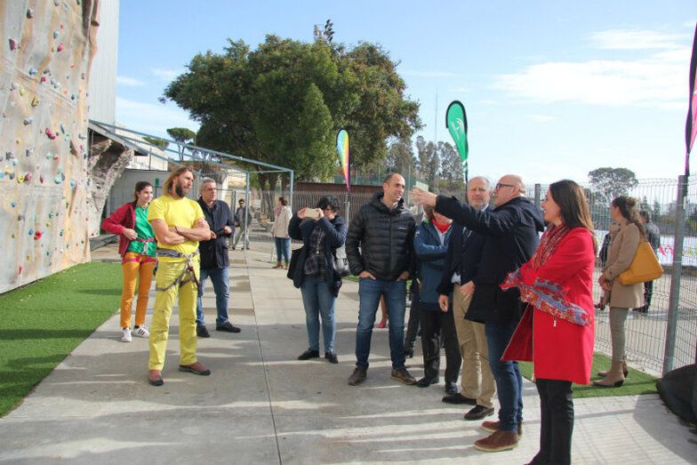 Javier Imbroda inaugura en la Ciudad Deportiva el primer rocódromo de velocidad de Andalucía