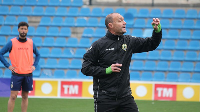 Vicente Mir da pistas para el martes: 'Voy a sacar un once pensando en ganar y no en hacer rotaciones'