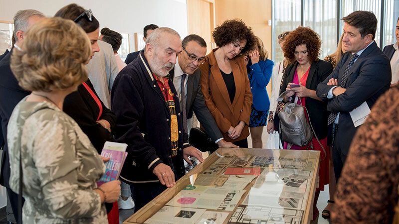 La exposición colectiva 'Su disco favorito' se prorroga hasta el 12 de enero en Gibraleón
