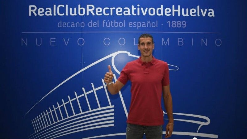 El miércoles para la esperada 'fumata blanca' en el banquillo del Recre