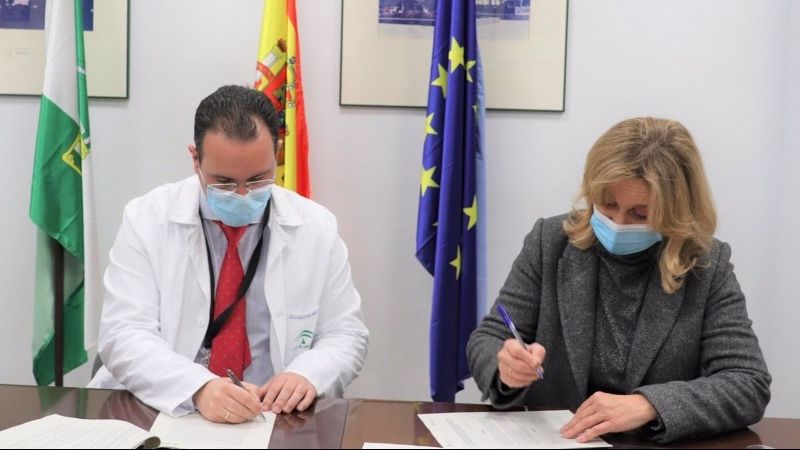 Nuevo convenio de colaboración entre el Hospital Juan Ramón Jiménez y la AECC