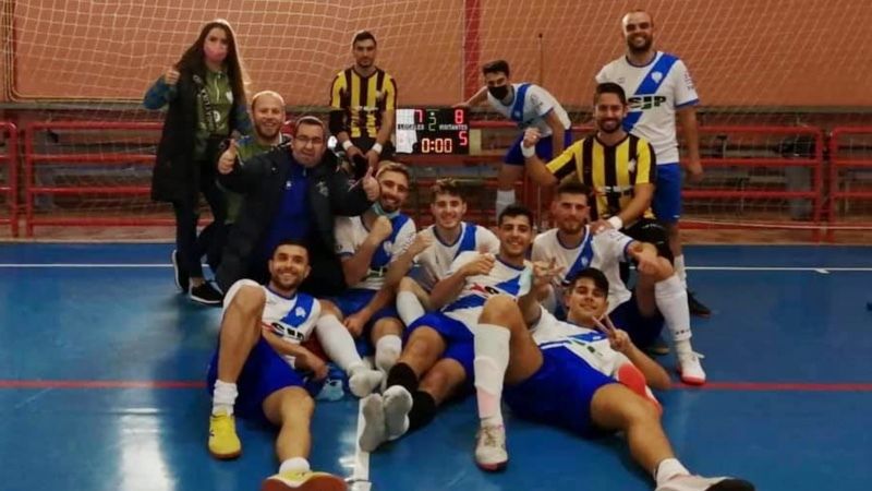 El San Juan Futsal gana una final antes de Navidad (7-8)