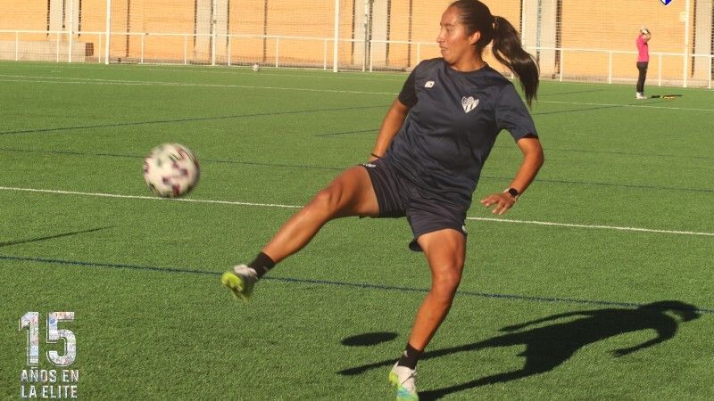 Mayra Ramírez: 'Aquí se juega con una intensidad más alta que en Colombia'