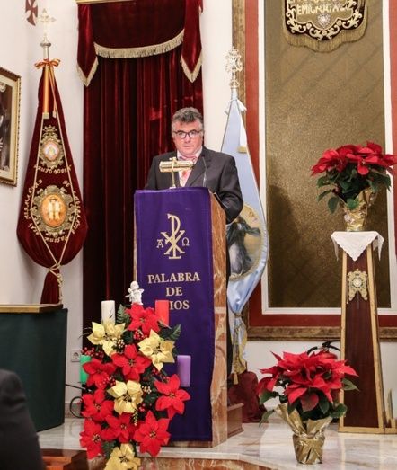 Emigrantes rinde homenaje a Inocencio Forcén en la toma de posesión del nuevo presidente y miembros de la junta de gobierno